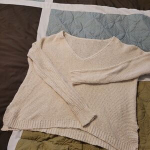 Source Unknown Cream V-Neck Sweater